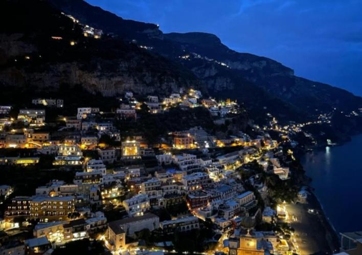 B&B Le Due Costiere Σαλέρνο Εξωτερικό φωτογραφία